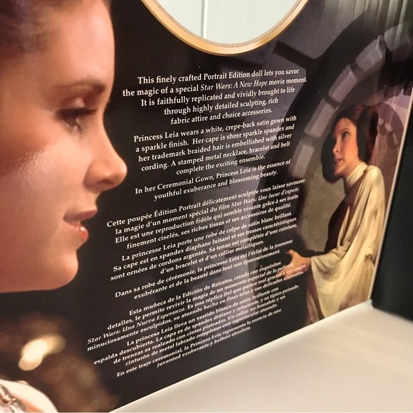 Star Wars Episode IV Classic Princess Leia Ceremonial Gown (1999) Portrait Doll - Picture 5 of 10